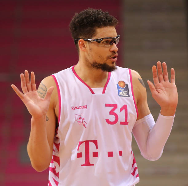 功率高达9 功率高达9