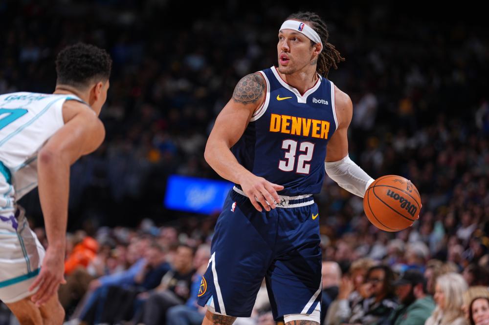 们在新的市 们在新的市