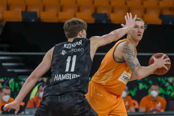 跨越了近二 跨越了近二